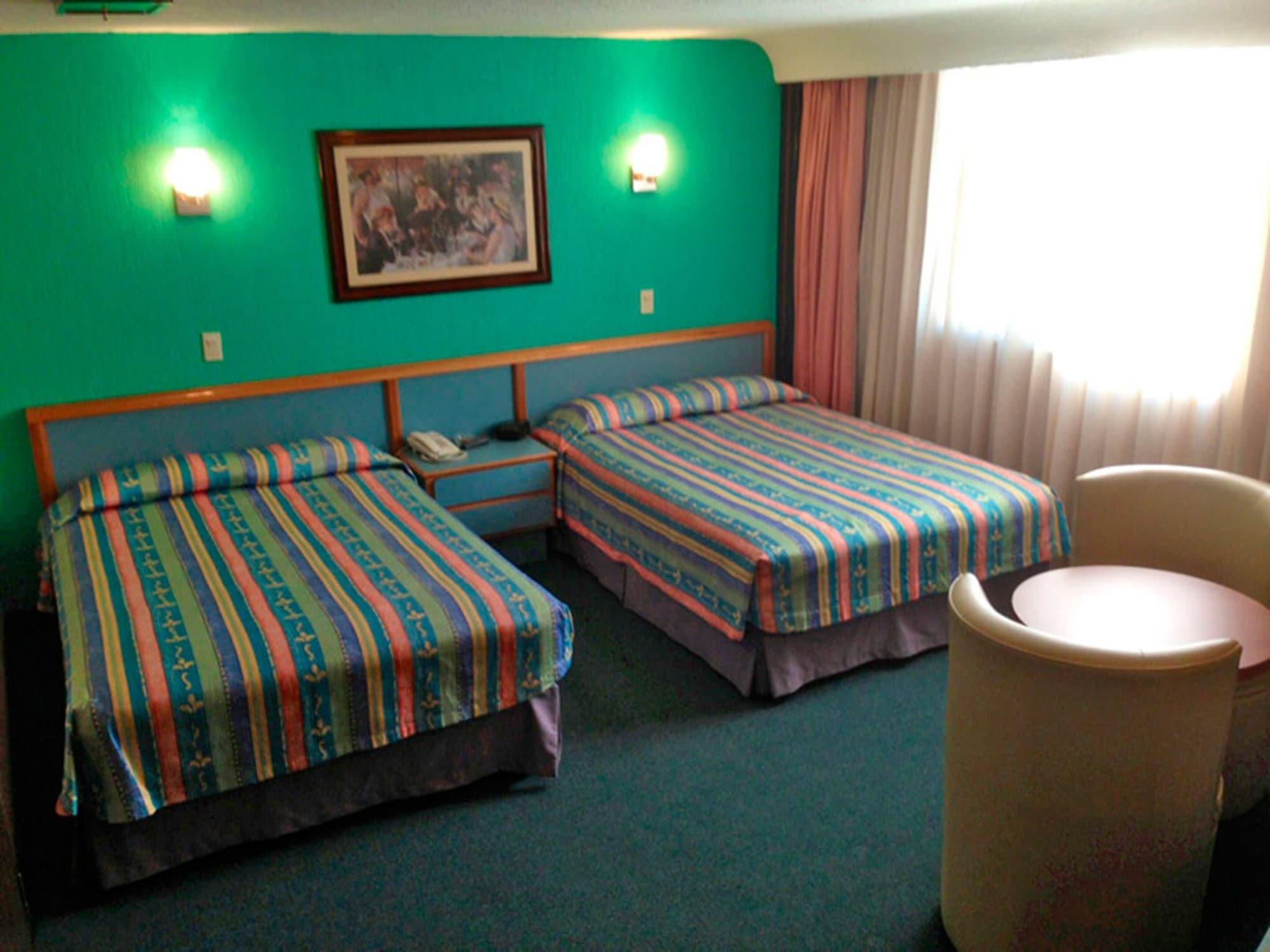 Hotel Segovia Regency Città del Messico Esterno foto