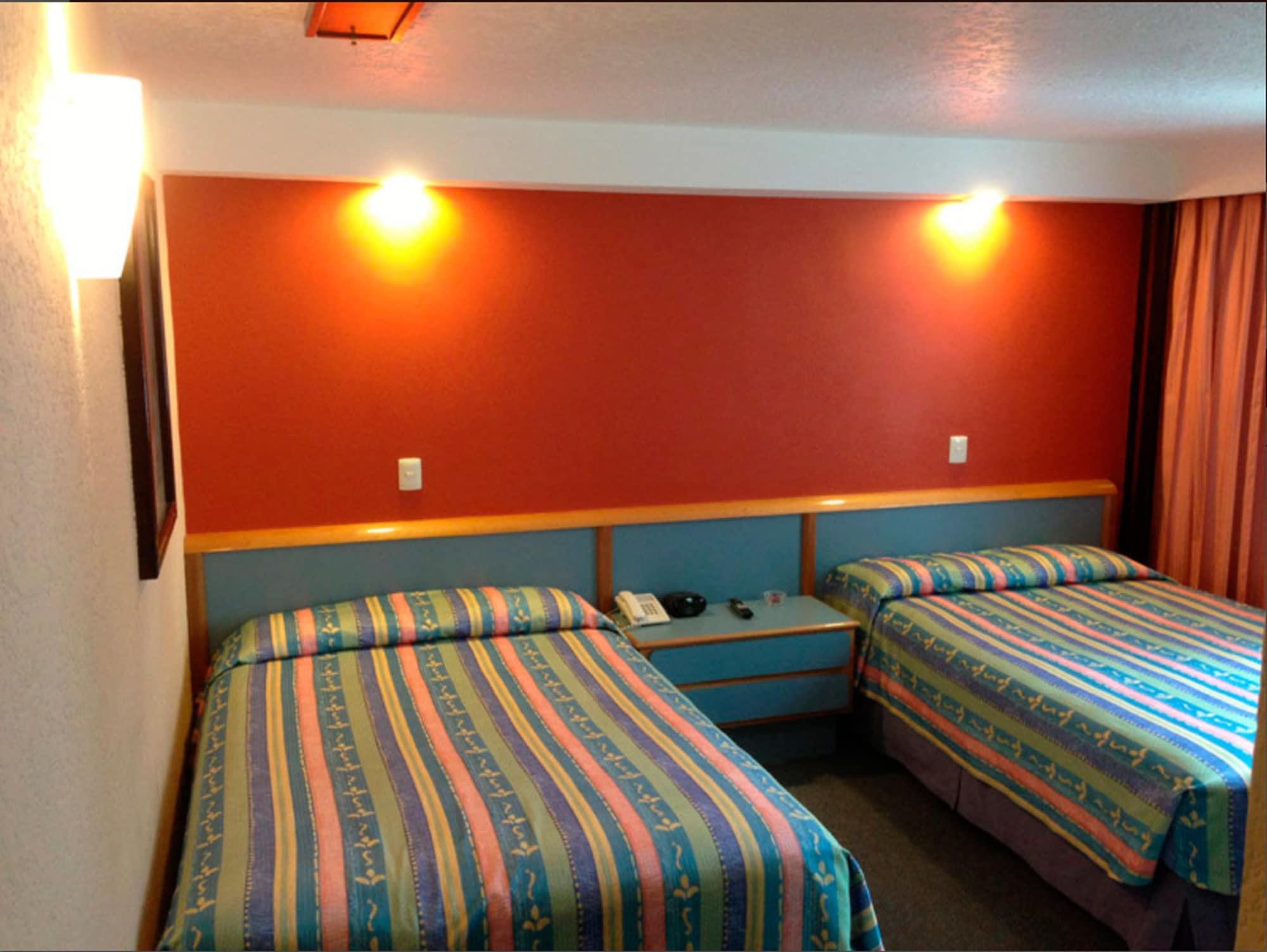 Hotel Segovia Regency Città del Messico Esterno foto