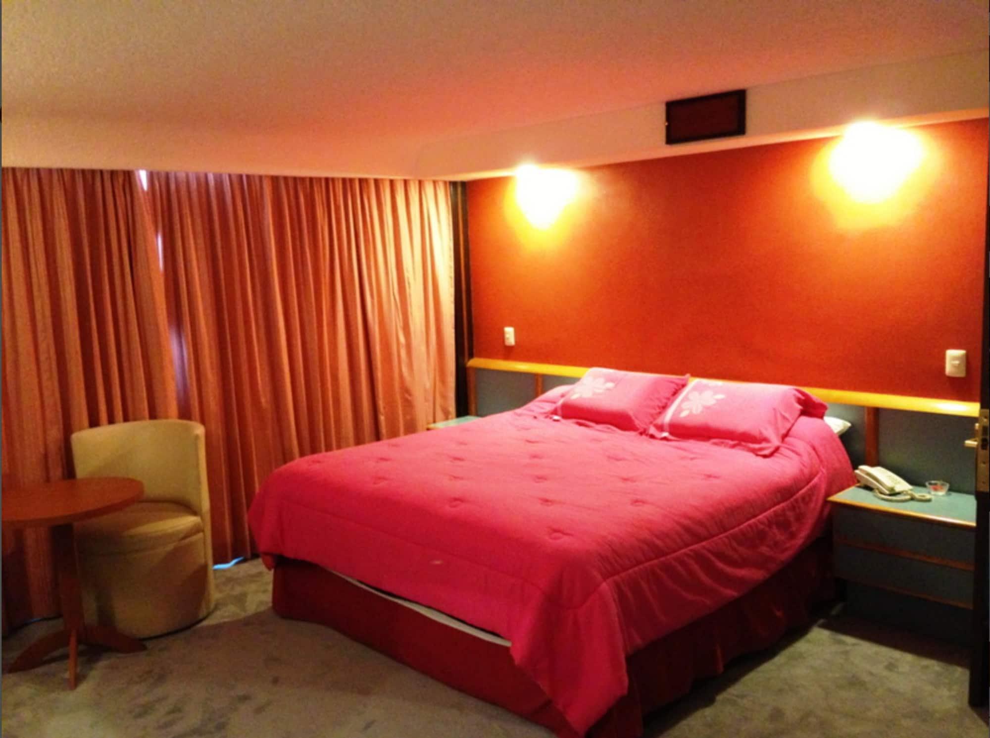 Hotel Segovia Regency Città del Messico Esterno foto