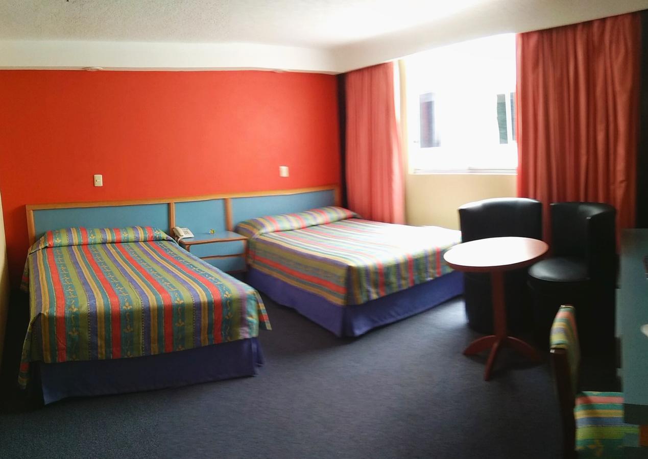 Hotel Segovia Regency Città del Messico Esterno foto