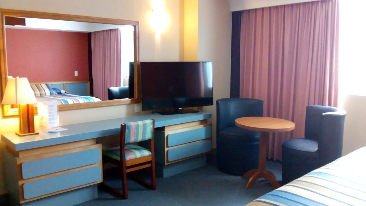 Hotel Segovia Regency Città del Messico Esterno foto